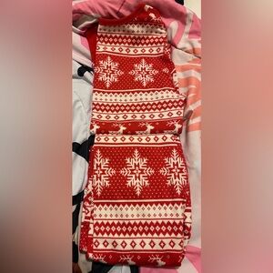 Old Navy Red and White Snowflake Pajama Set for Women's
